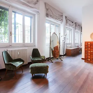 Lovely - Beautiful Loft With Terrace In Porta Romana , Milano Italia
